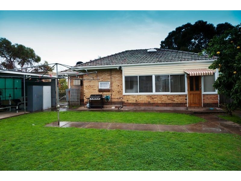 2 Radstock Street, Woodville SA 5011