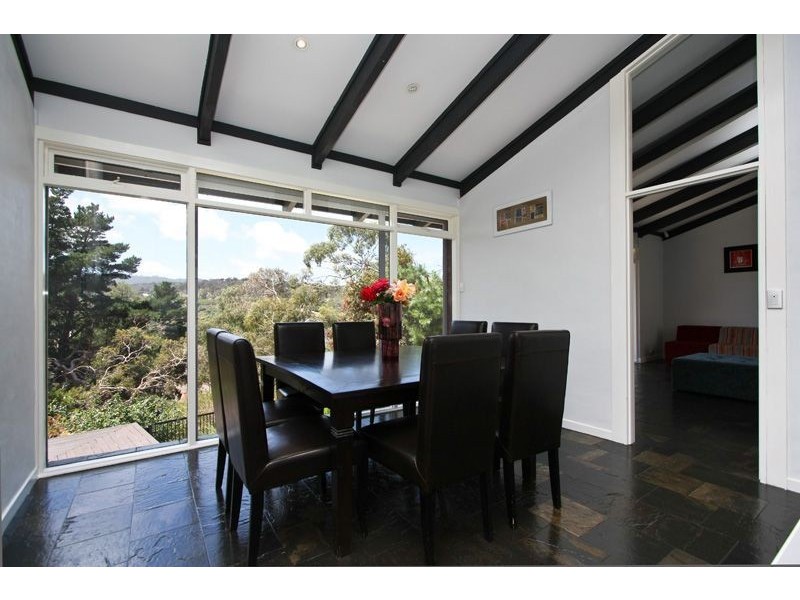 27 Gleneagles Road, Mount Osmond SA 5064