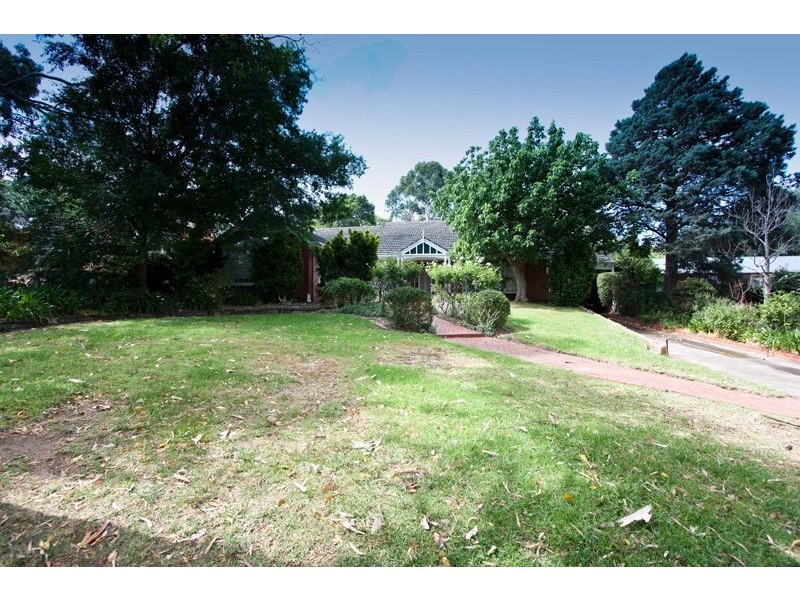 6 Kamali Avenue, Wattle Park SA 5066