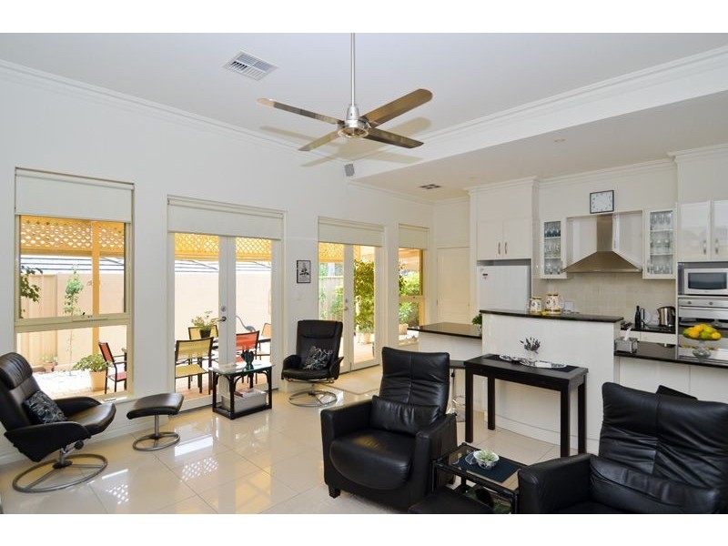 11 Mingara Avenue, Stonyfell SA 5066