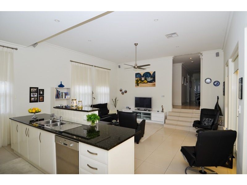 11 Mingara Avenue, Stonyfell SA 5066