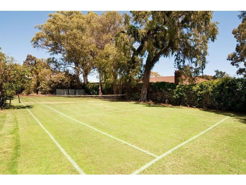 10 Statenborough Street, Leabrook SA 5068