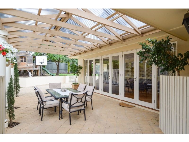 26 Russell Avenue, Hazelwood Park SA 5066