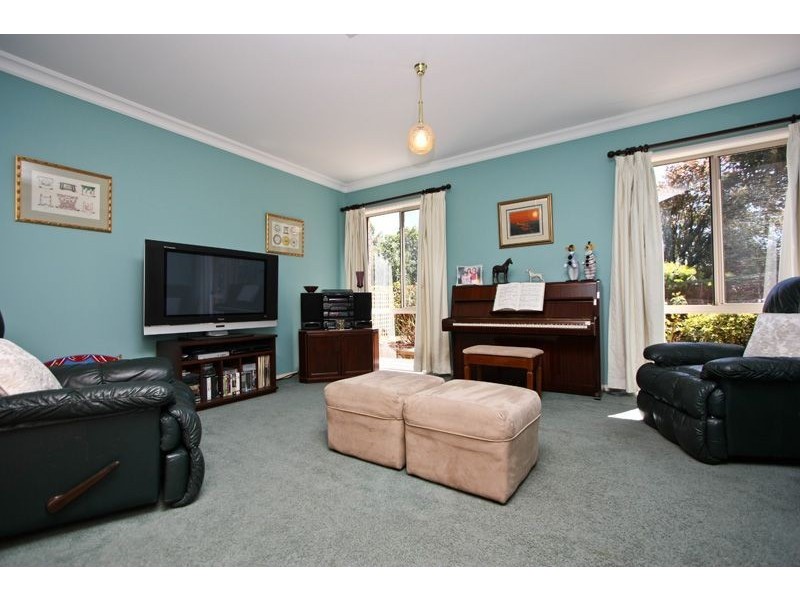 17 Burdekin Avenue, Hillcrest SA 5086