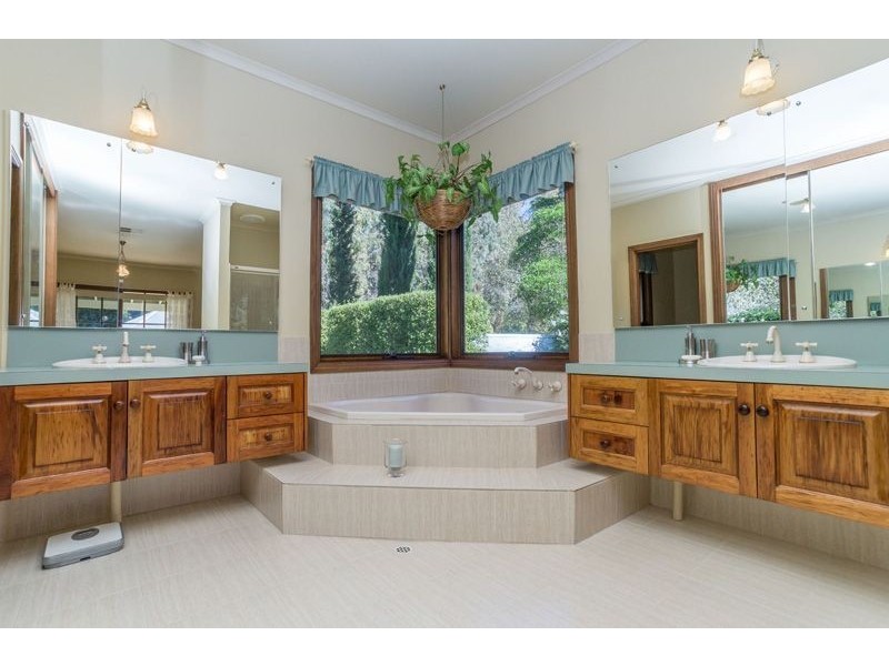 12 Bermuda Court, Athelstone SA 5076