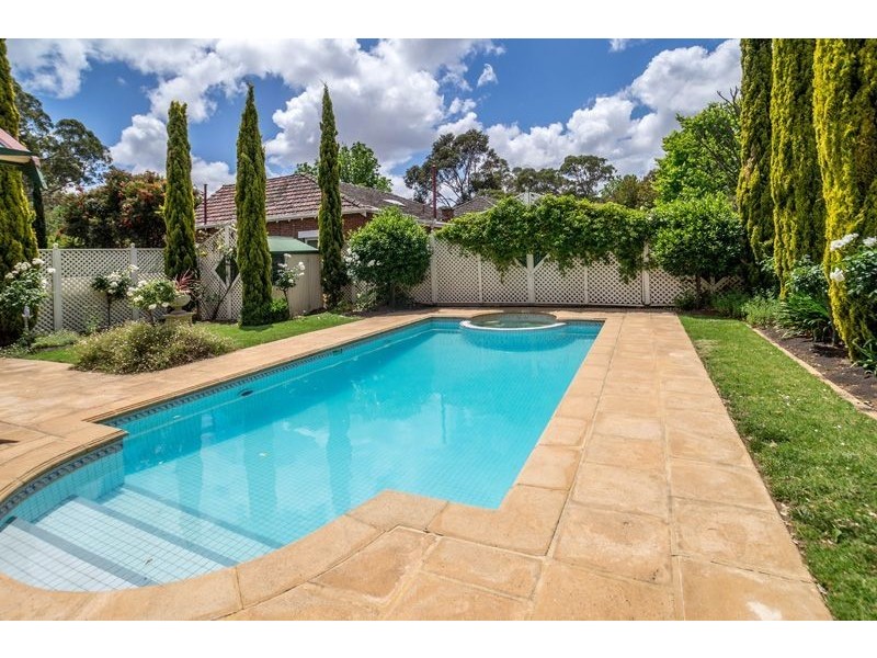 19 Strathspey Avenue, Hazelwood Park SA 5066
