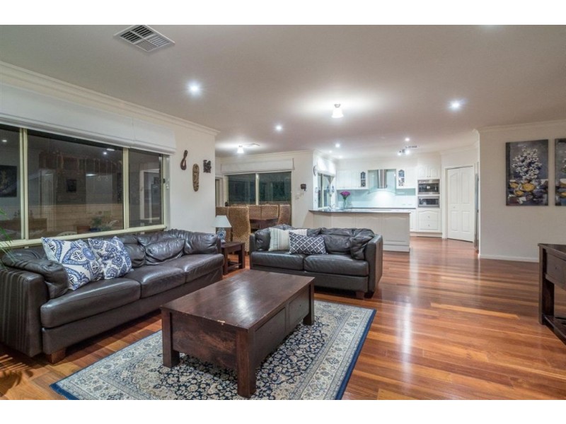 21 Fernbank Terrace, Stonyfell SA 5066