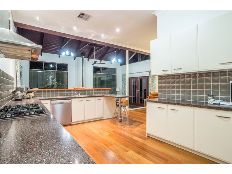 20 Braeside Road, Stirling SA 5152