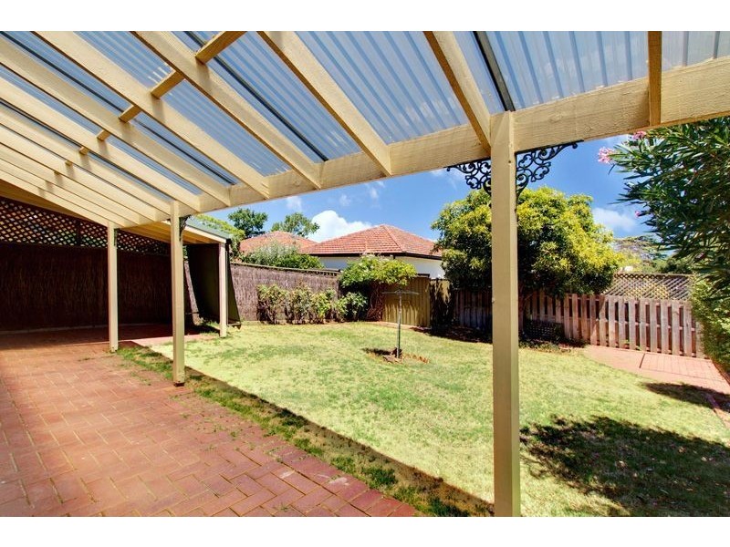 11 Hamilton Street, Erindale SA 5066