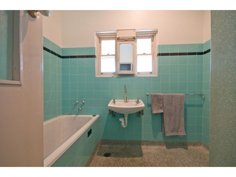 65 Harrow Road, St Peters SA 5069