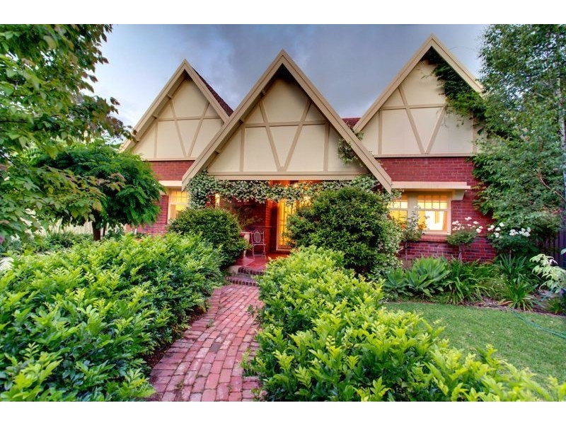 12 McKenna Street, Kensington Park SA 5068