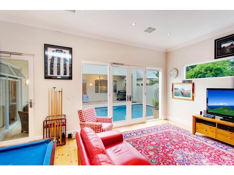 12 McKenna Street, Kensington Park SA 5068