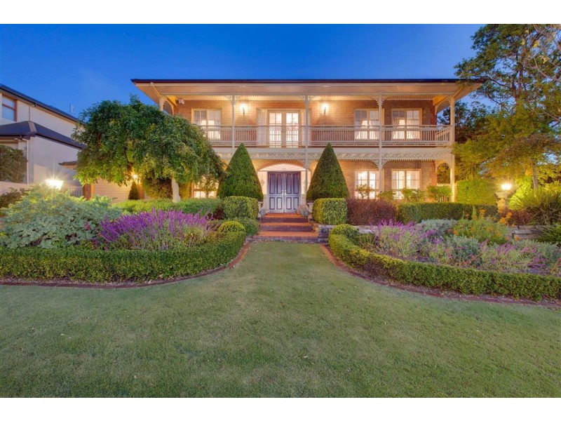 5 Rawson Penfold Drive, Rosslyn Park SA 5072