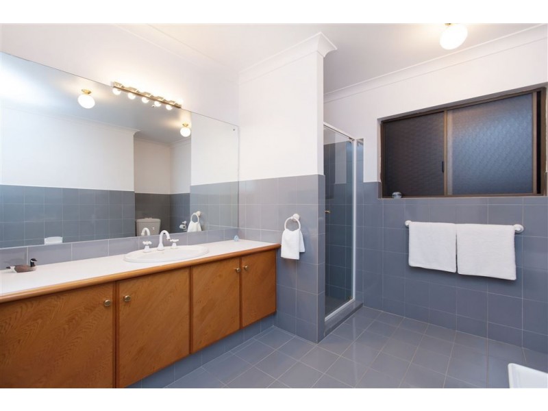 5 Rawson Penfold Drive, Rosslyn Park SA 5072