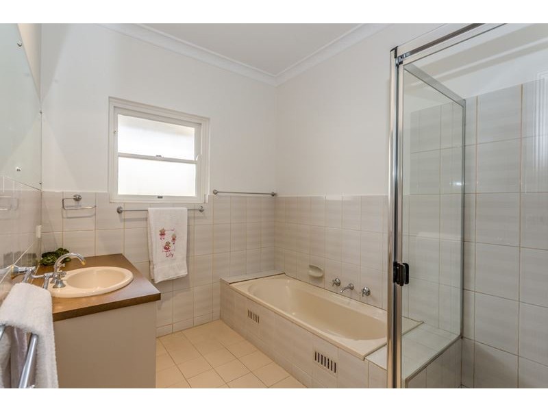 27 Robsart Street, Parkside SA 5063