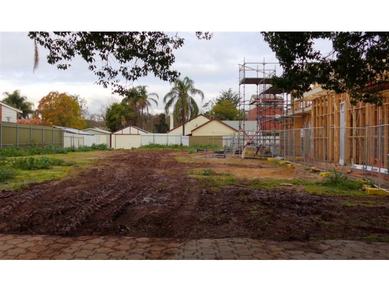 51 Eighth Avenue, St Peters SA 5069