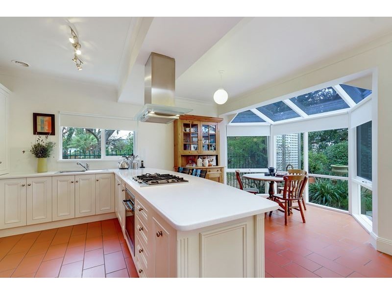 6 Lock Avenue, Erindale SA 5066