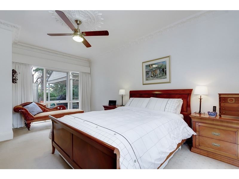 6 Lock Avenue, Erindale SA 5066