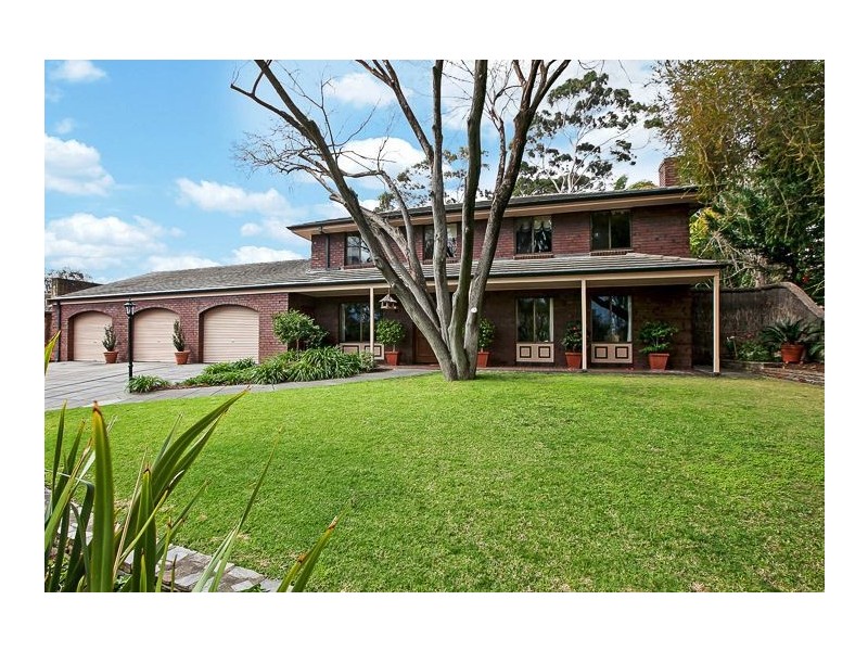 8 Brookside Road, Springfield SA 5062