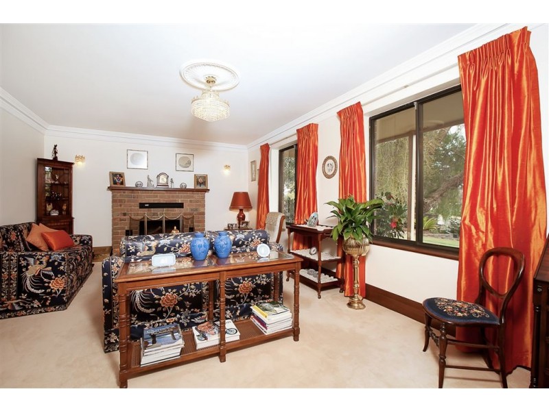 8 Brookside Road, Springfield SA 5062