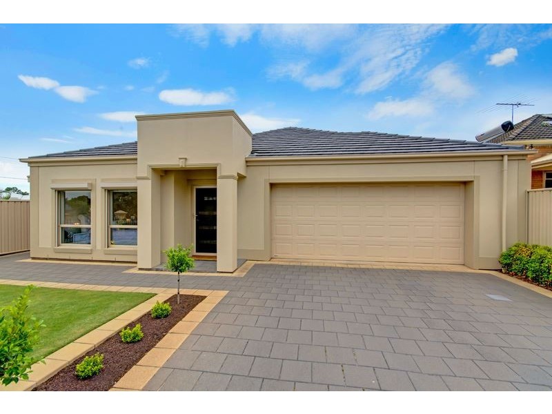 27 Selbourne Avenue, Rostrevor SA 5073