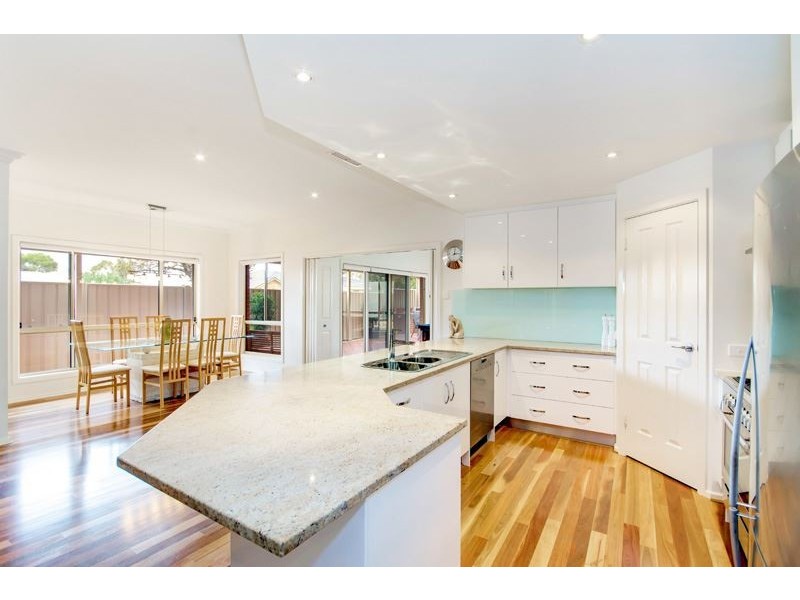 27 Selbourne Avenue, Rostrevor SA 5073