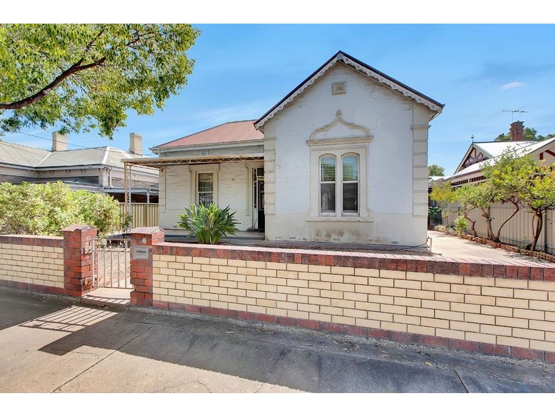 22 First Avenue, St Peters SA 5069