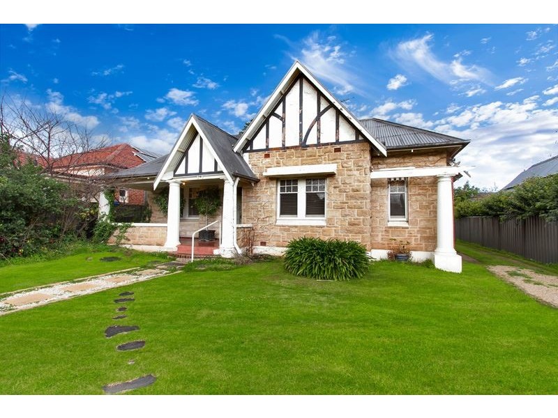 21 Palmer Avenue, Myrtle Bank SA 5064