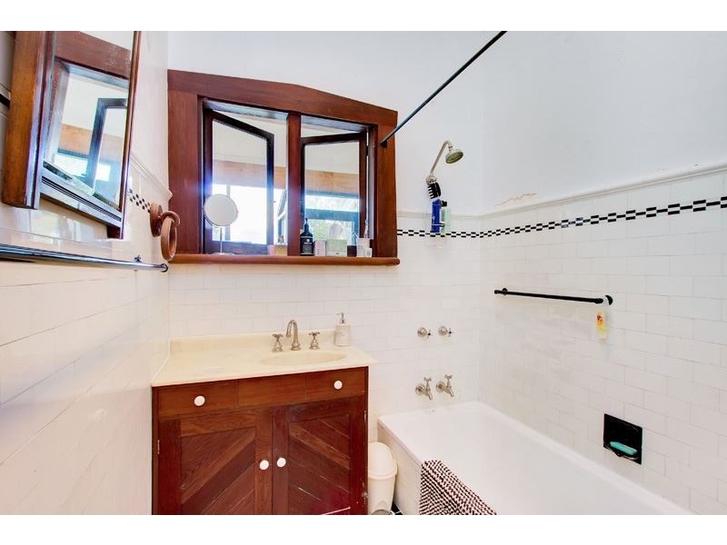 21 Palmer Avenue, Myrtle Bank SA 5064