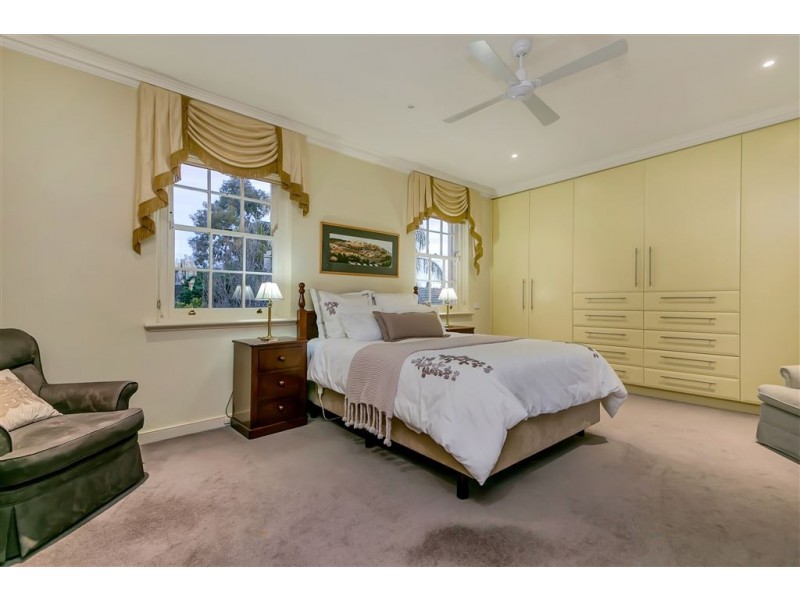 14 Gilles Road, Glen Osmond SA 5064