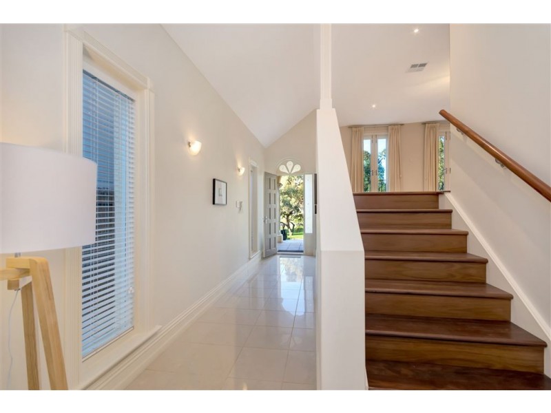 13 Zenith Avenue, Burnside SA 5066