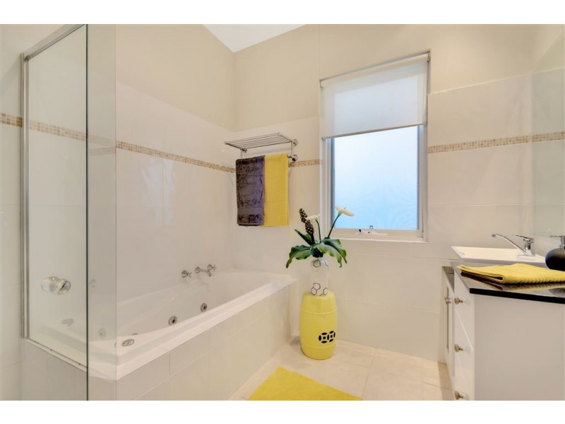 13 Zenith Avenue, Burnside SA 5066