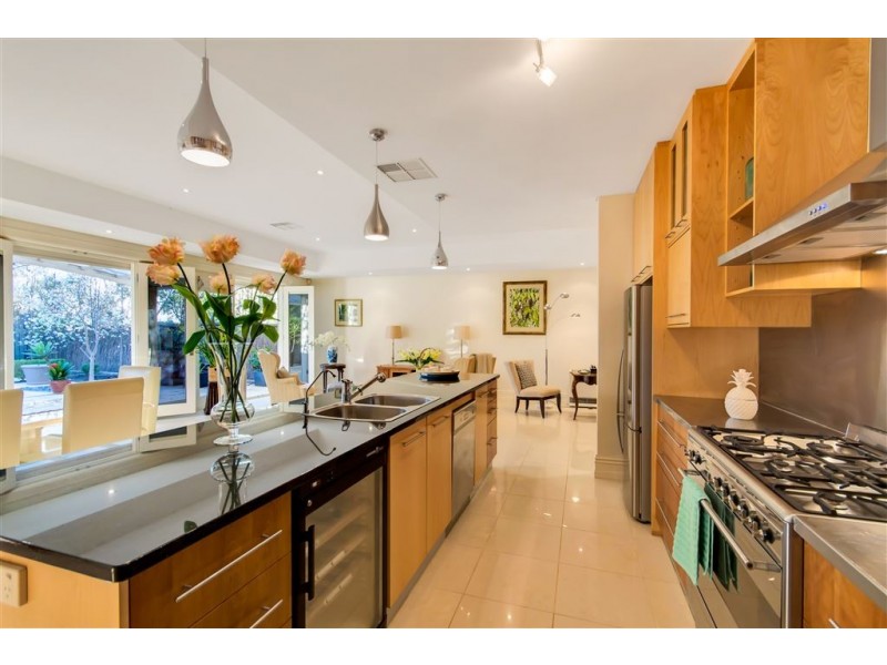 13 Zenith Avenue, Burnside SA 5066