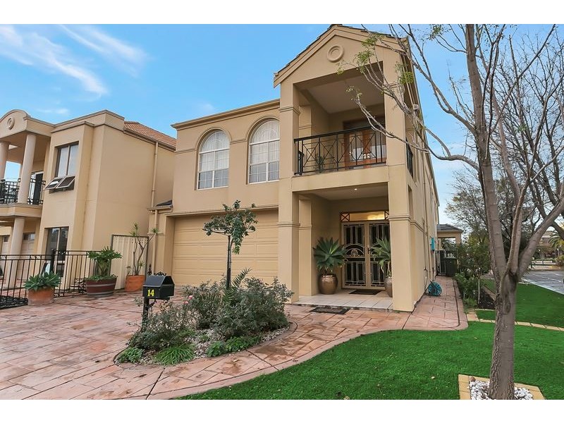 14 Lakeside Close, Mawson Lakes SA 5095