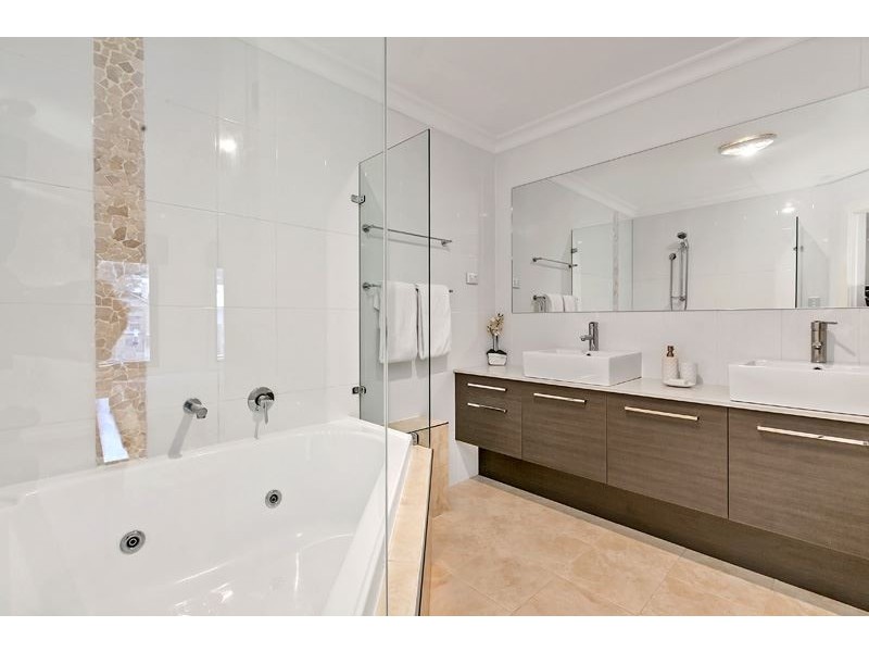 1C Kays Road, Torrens Park SA 5062