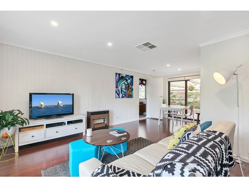 34 Elmgrove Street, Aberfoyle Park SA 5159