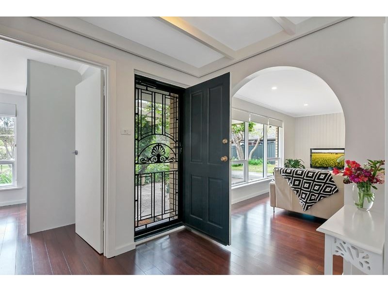 34 Elmgrove Street, Aberfoyle Park SA 5159