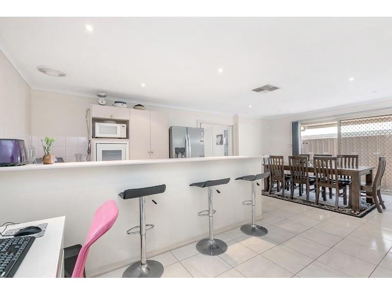 36 Cambridge Terrace, Hillbank SA 5112