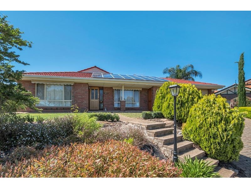 2 Meadow Lane, Gulfview Heights SA 5096