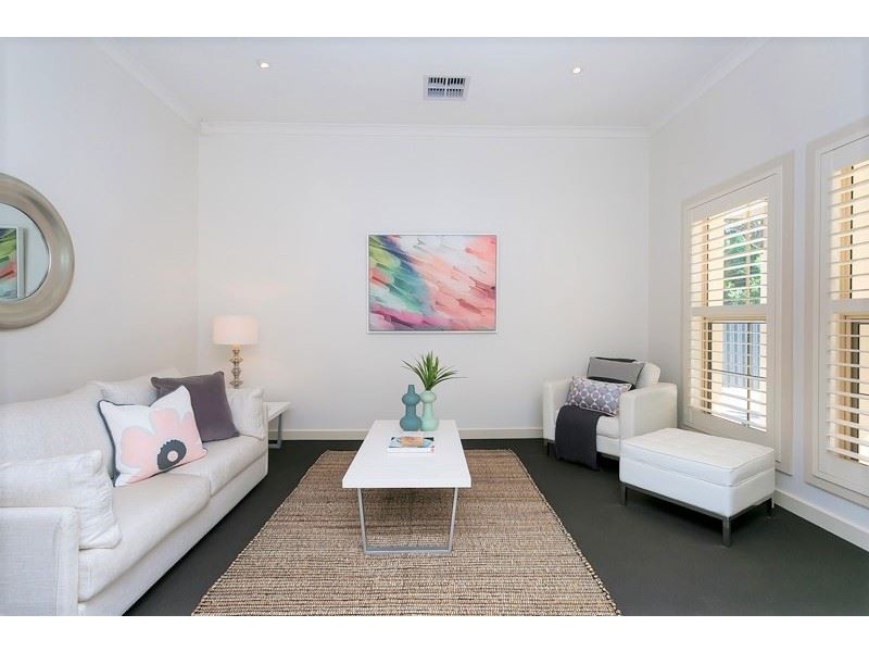 25A Derwent Avenue, Magill SA 5072