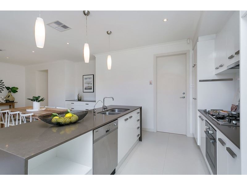 25A Derwent Avenue, Magill SA 5072
