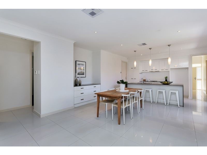 25A Derwent Avenue, Magill SA 5072