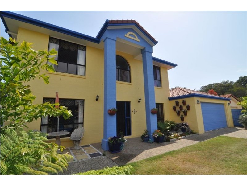 6 Perkins Place, Yaroomba QLD 4573