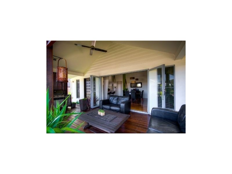 31 Lakedrive Crescent, Marcoola QLD 4564