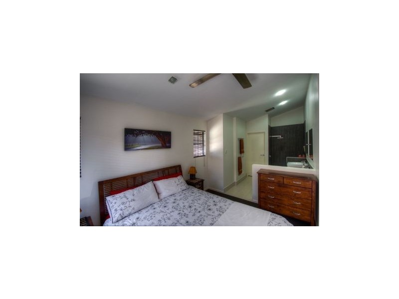 31 Lakedrive Crescent, Marcoola QLD 4564