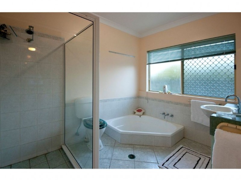 7 Banksia Crescent, Marcoola QLD 4564