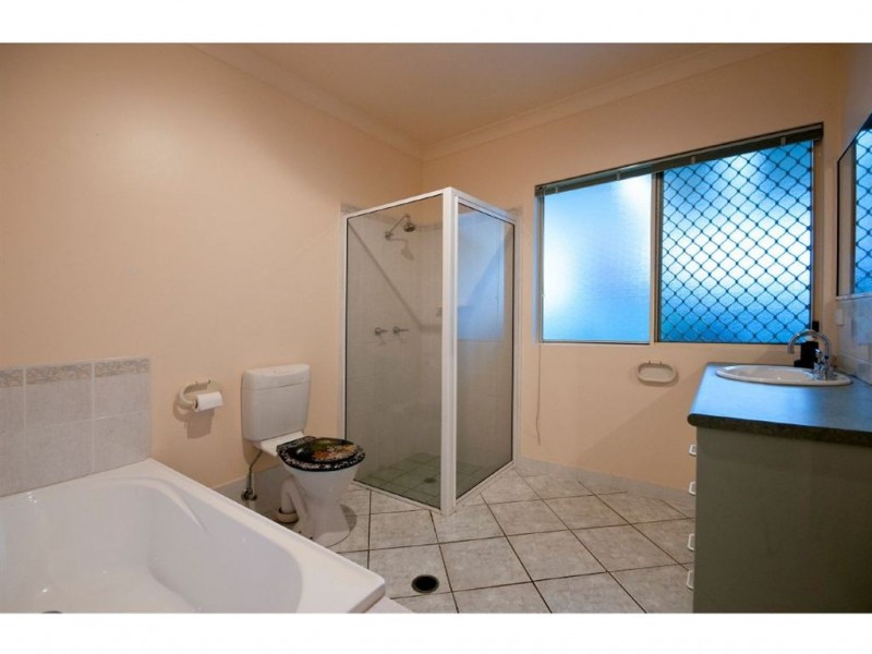 7 Banksia Crescent, Marcoola QLD 4564