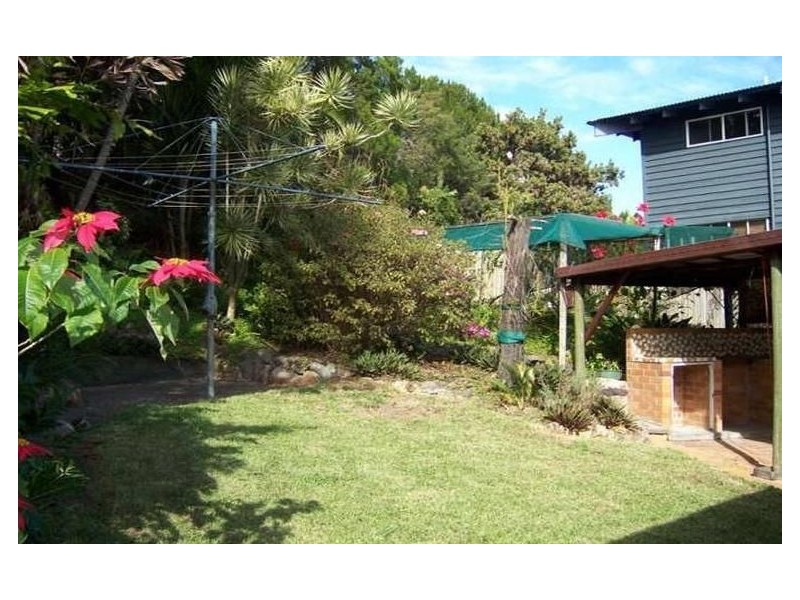 284 David Low Way, Peregian Beach QLD 4573
