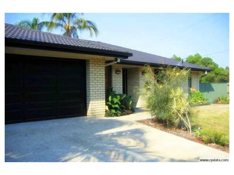 2 First Avenue, Marcoola QLD 4564