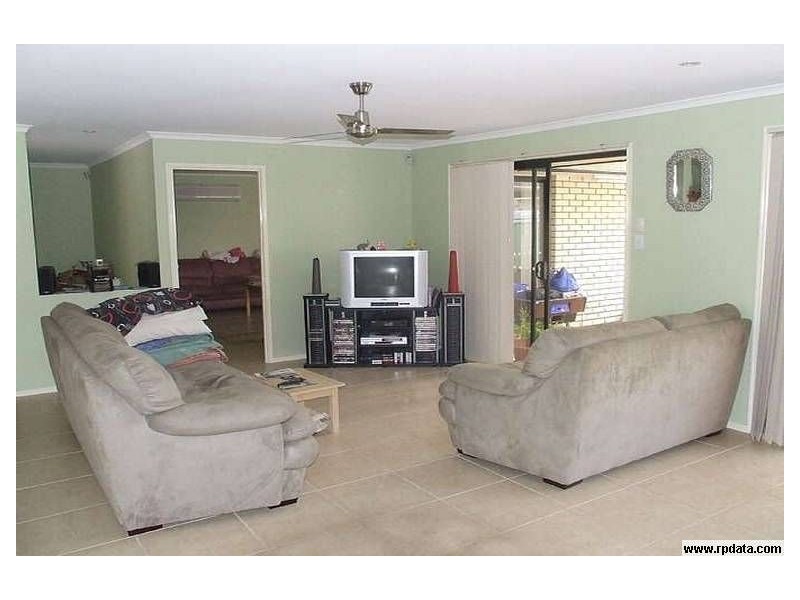 2 First Avenue, Marcoola QLD 4564